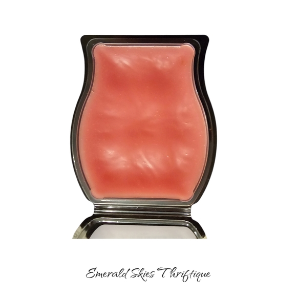 Scentsy Pink Promenade wax bar, 🆕 - Picture 3 of 4